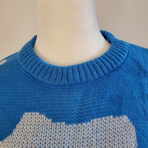 Sweater - Picture 7 of 7